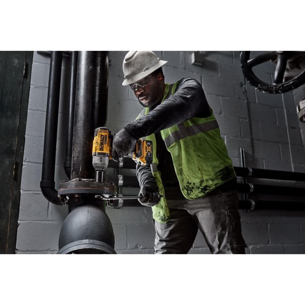 DEWALT 20V MAX Cordless Impact Wrench Kit, 20V MAX, 1/2" Hog Ring